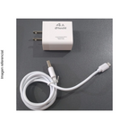Hochi Charger + USB to Lightning Cable, 4A, White.